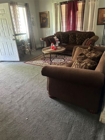 2705 Warren Avenue, Dallas, TX 75215