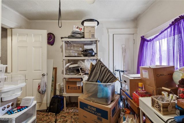 4 Forest Street, Elyria, OH 44035