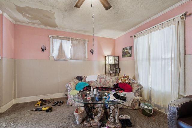 4 Forest Street, Elyria, OH 44035