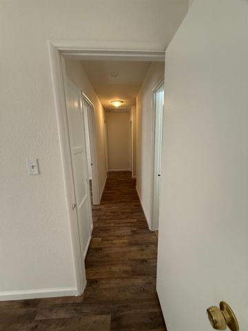 2544 E Gettysburg E, Fresno, CA 93726