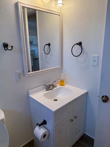 2544 E Gettysburg E, Fresno, CA 93726