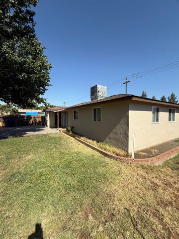 2544 E Gettysburg E, Fresno, CA 93726