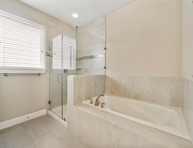 812 Fisher Street J, Houston, TX 77018