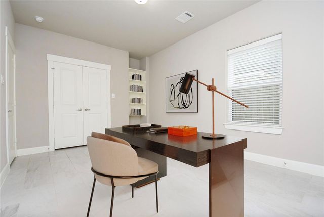 812 Fisher Street J, Houston, TX 77018