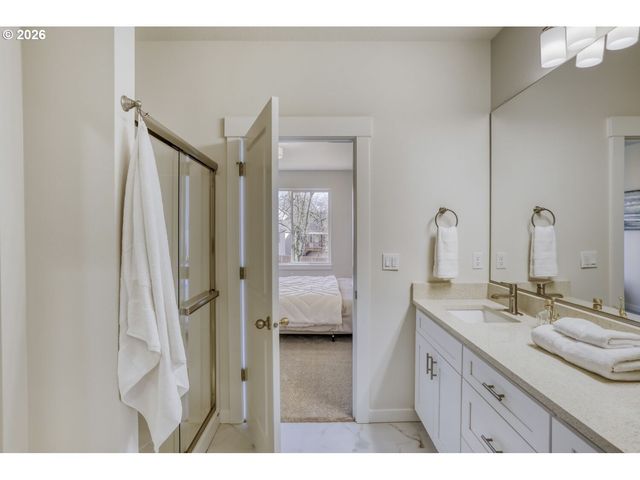 9358 GLORY Ct Ne, Salem, OR 97305