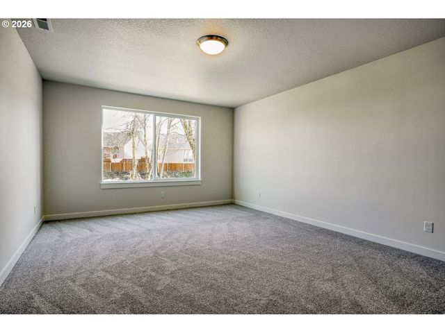 9358 GLORY Ct Ne, Salem, OR 97305