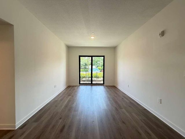 4260 Lakewood Road 205, Lake Worth Beach, FL 33461