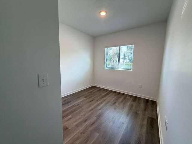 4260 Lakewood Road 205, Lake Worth Beach, FL 33461