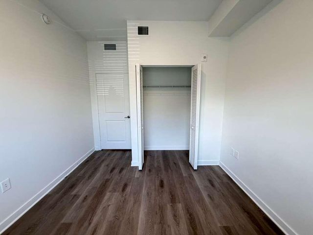 4260 Lakewood Road 205, Lake Worth Beach, FL 33461