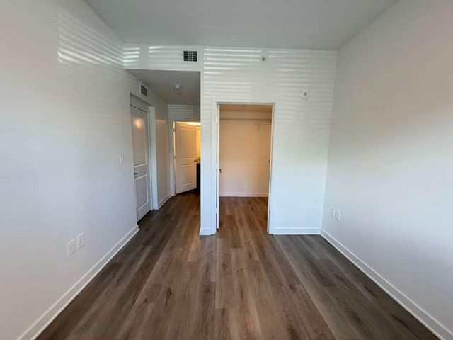 4260 Lakewood Road 205, Lake Worth Beach, FL 33461