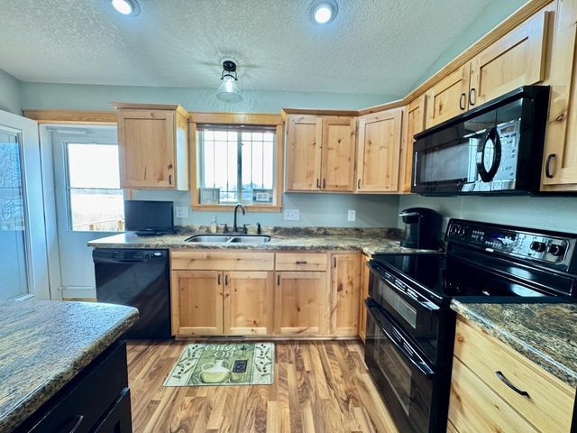 32406 Starland Shore Drive, Dent, MN 56528