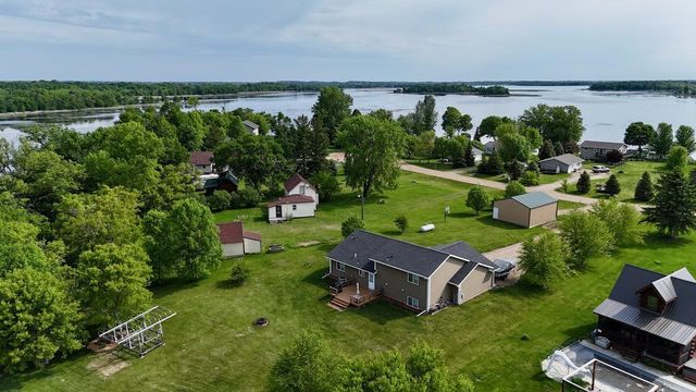 32406 Starland Shore Drive, Dent, MN 56528