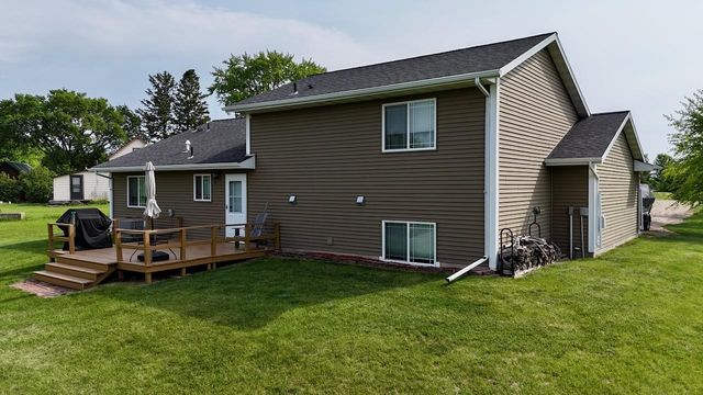 32406 Starland Shore Drive, Dent, MN 56528