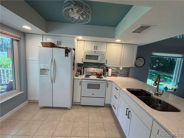 3636 N Lucille Drive, Beverly Hills, FL 34465