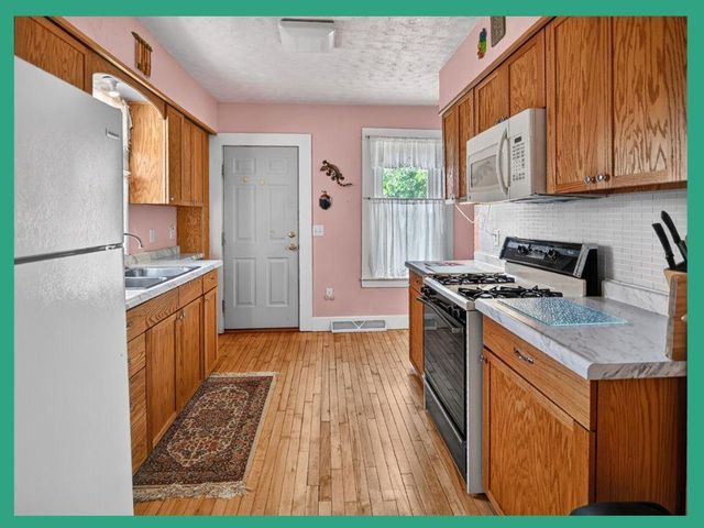 3117 Emmet Street, Madison, WI 53704