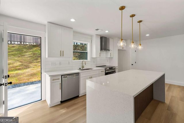 66 Arnold Road, Cartersville, GA 30120