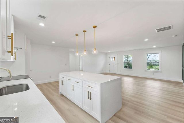 66 Arnold Road, Cartersville, GA 30120