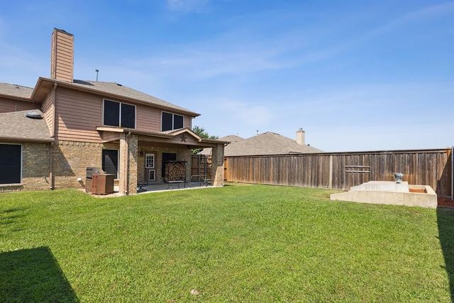 2222 Woodberry Drive, Forney, TX 75126