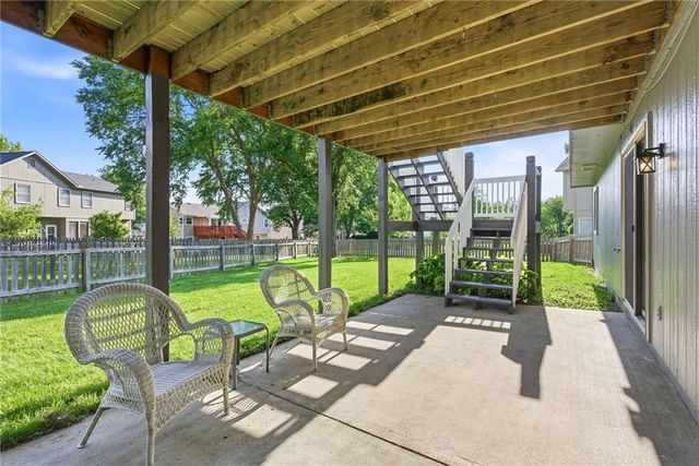 6610 W 158 Terrace, Overland Park, KS 66223