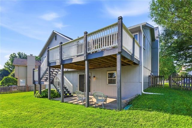 6610 W 158 Terrace, Overland Park, KS 66223