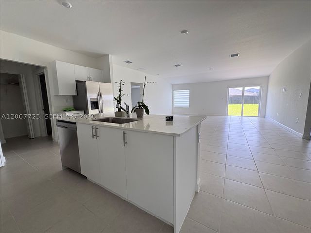 17376 SW 285th St, Homestead, FL 33030