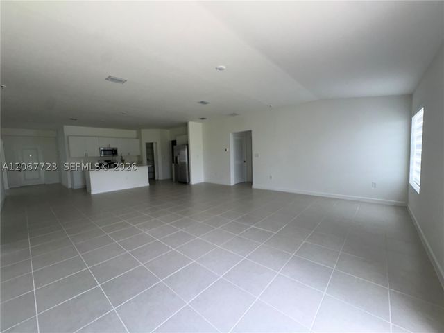 17376 SW 285th St, Homestead, FL 33030