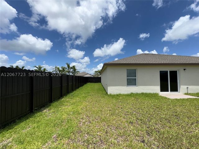 17376 SW 285th St, Homestead, FL 33030