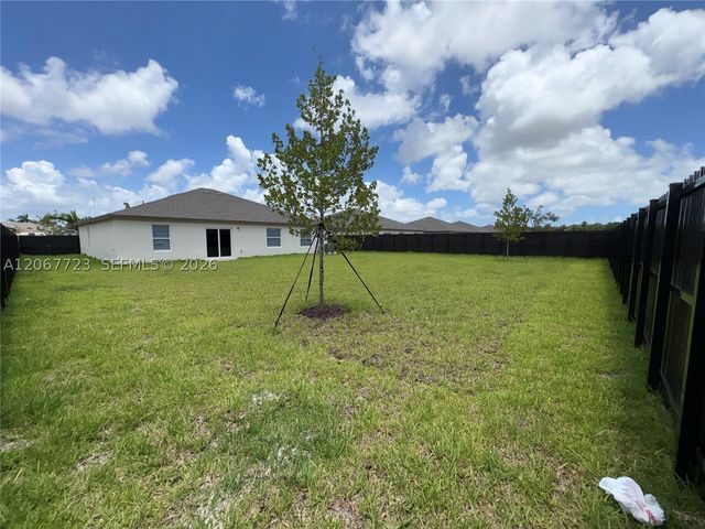 17376 SW 285th St, Homestead, FL 33030
