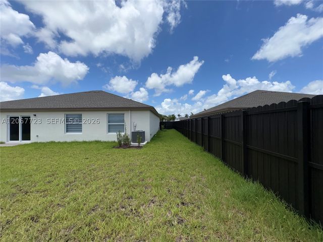 17376 SW 285th St, Homestead, FL 33030