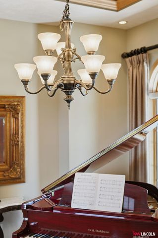 5501 S 90 Street, Lincoln, NE 68526