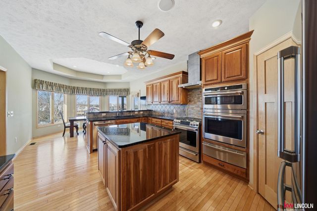 5501 S 90 Street, Lincoln, NE 68526