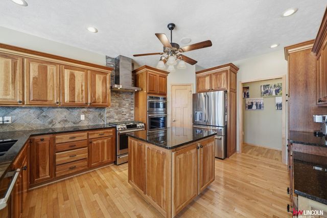 5501 S 90 Street, Lincoln, NE 68526