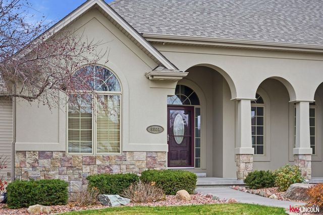 5501 S 90 Street, Lincoln, NE 68526