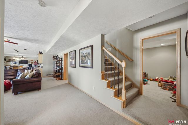 5501 S 90 Street, Lincoln, NE 68526