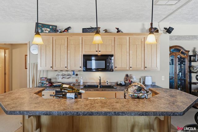 5501 S 90 Street, Lincoln, NE 68526