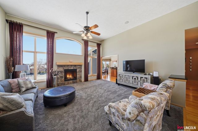 5501 S 90 Street, Lincoln, NE 68526