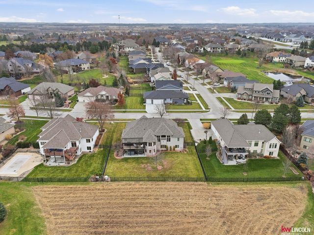 5501 S 90 Street, Lincoln, NE 68526