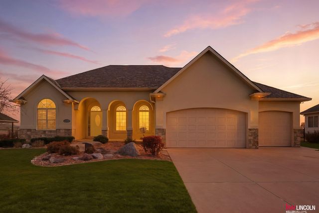 5501 S 90 Street, Lincoln, NE 68526