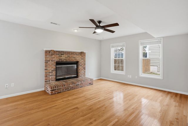 3515 HEDGEWOOD DR, Columbia, MO 65203