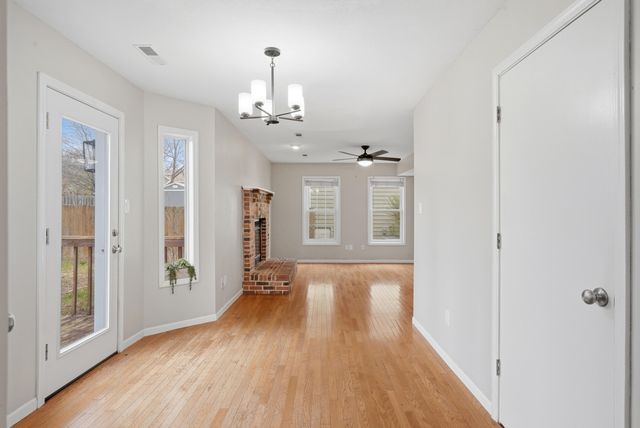 3515 HEDGEWOOD DR, Columbia, MO 65203