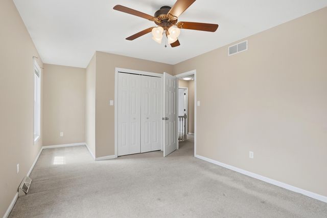 3515 HEDGEWOOD DR, Columbia, MO 65203