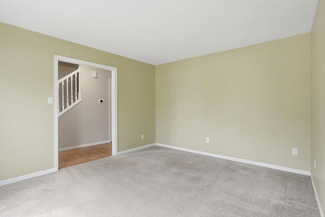 3515 HEDGEWOOD DR, Columbia, MO 65203