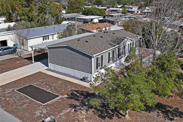 8248 WEATHERFORD AVENUE, Brooksville, FL 34613