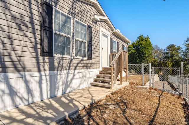 8248 WEATHERFORD AVENUE, Brooksville, FL 34613