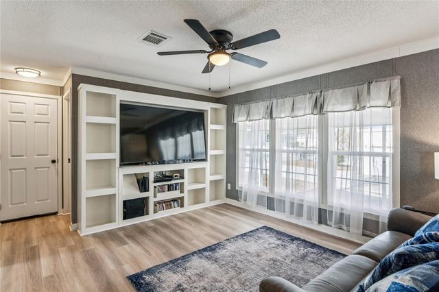 8248 WEATHERFORD AVENUE, Brooksville, FL 34613