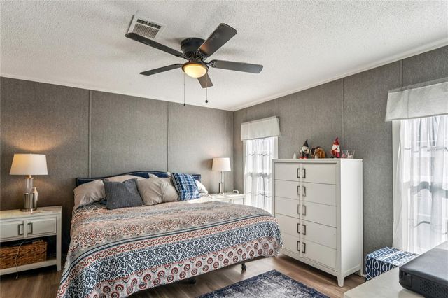 8248 WEATHERFORD AVENUE, Brooksville, FL 34613