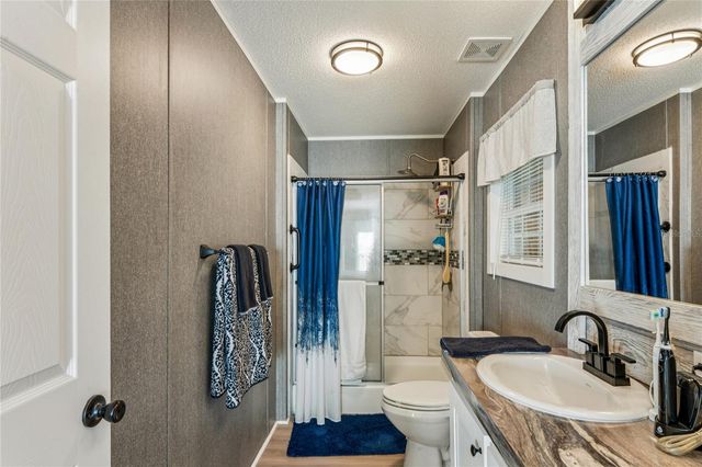 8248 WEATHERFORD AVENUE, Brooksville, FL 34613