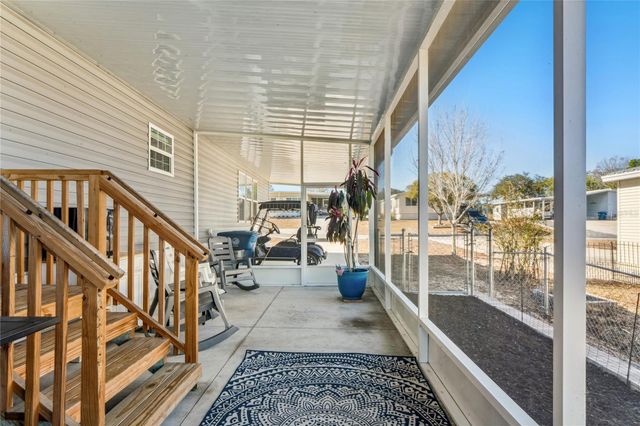 8248 WEATHERFORD AVENUE, Brooksville, FL 34613