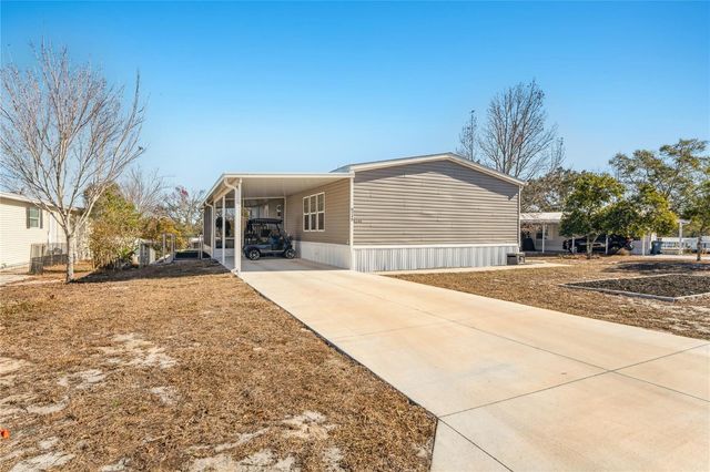 8248 WEATHERFORD AVENUE, Brooksville, FL 34613