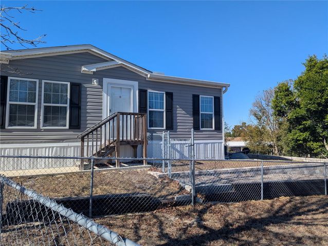 8248 WEATHERFORD AVENUE, Brooksville, FL 34613